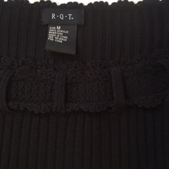 RQT Black Knit Top Medium - Picture 6 of 7